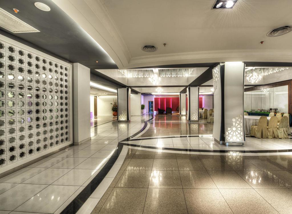 Hotel Raia Hotel Kota Kinabalu 3*