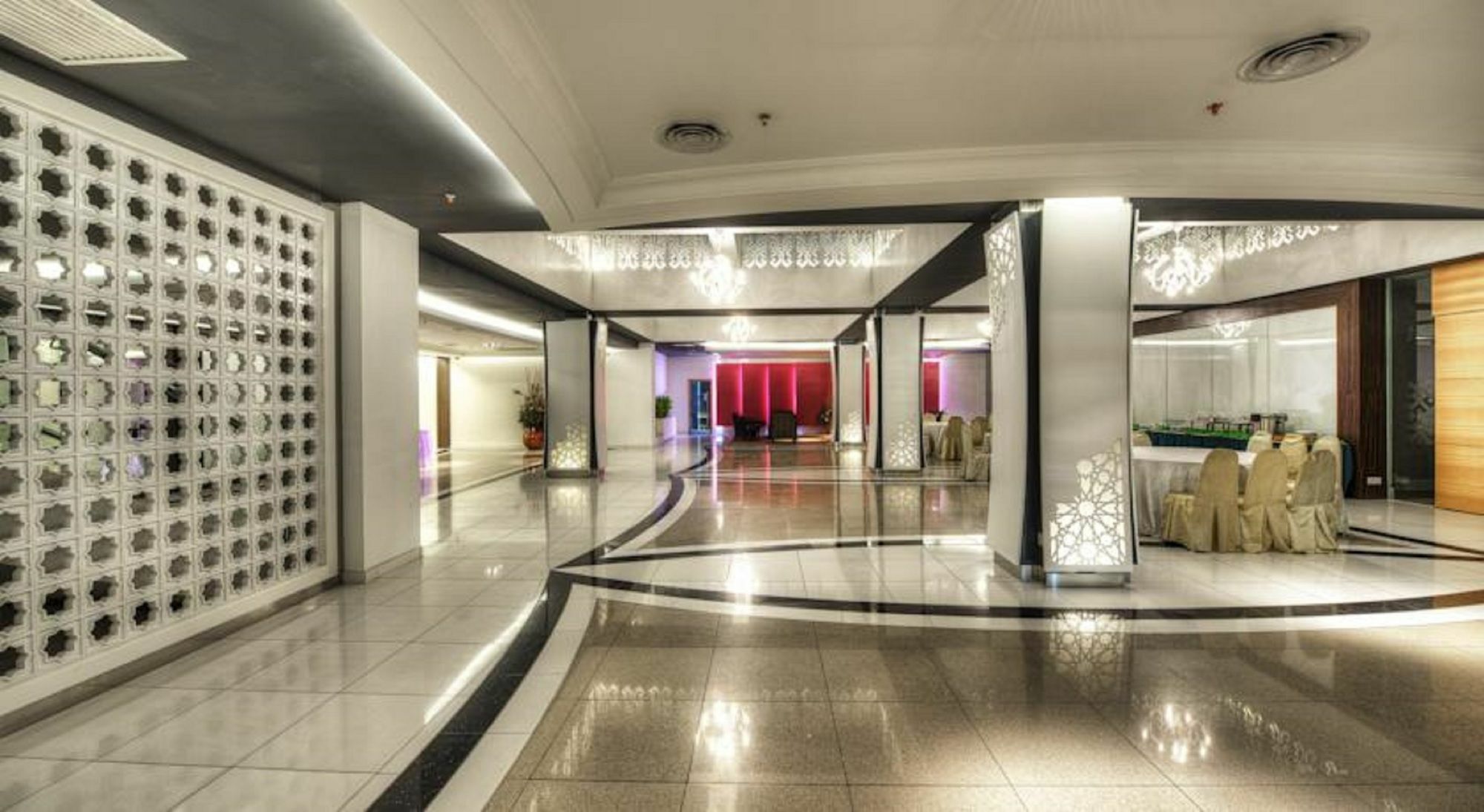 Raia Hotel Kota Kinabalu Kota Kinabalu