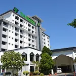 Raia Hotel Kota Kinabalu