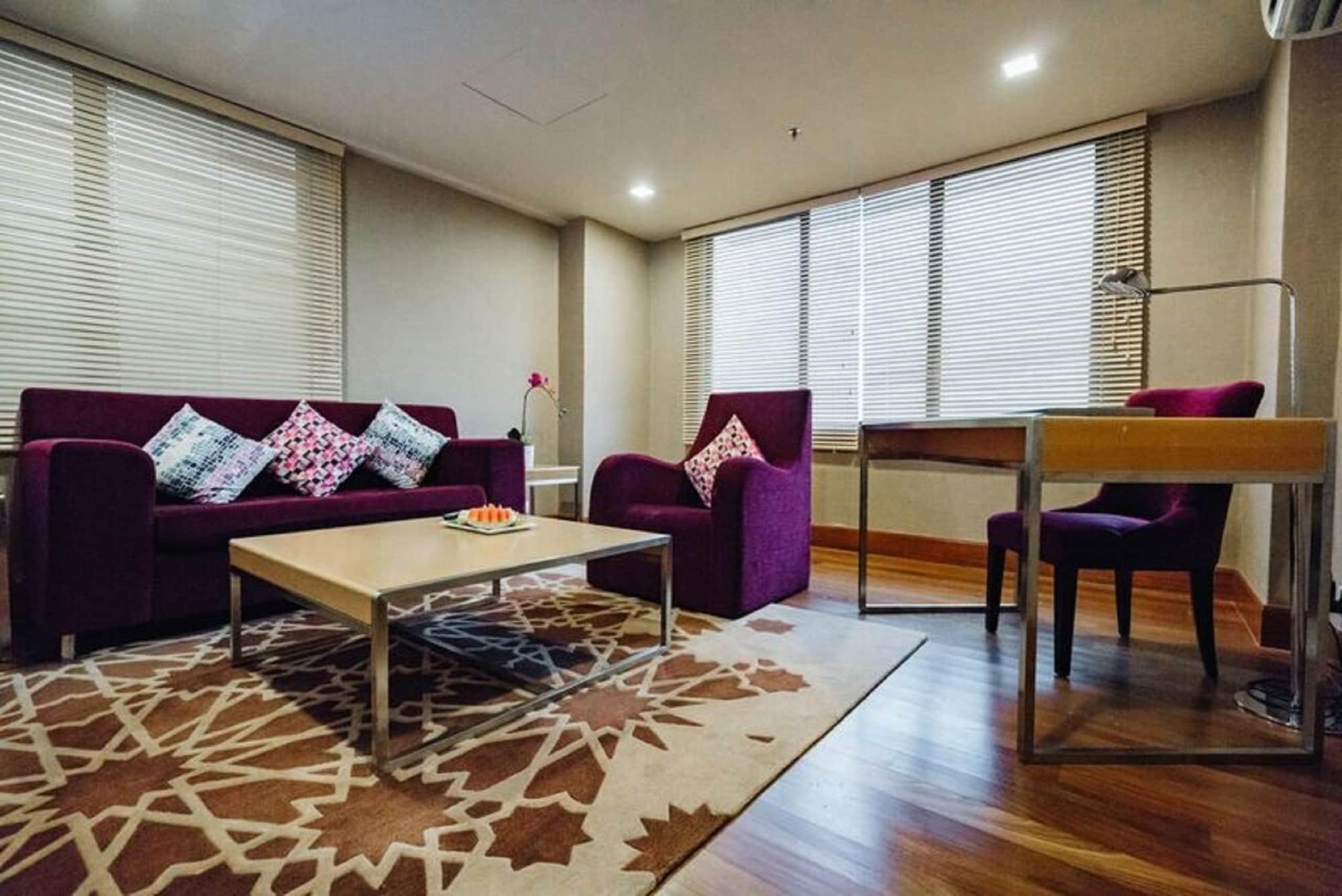 Raia Hotel
