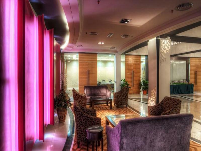 Raia Hotel